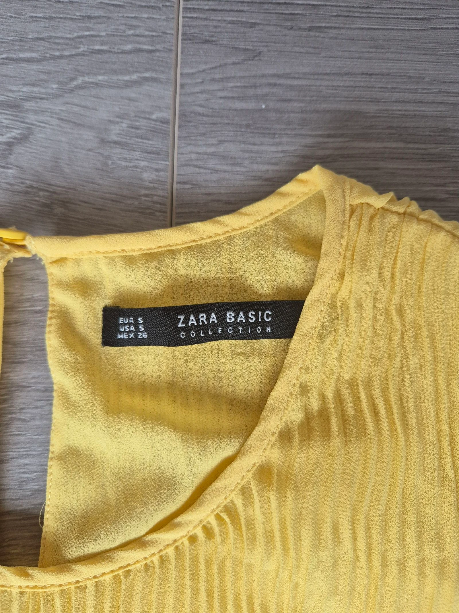 ZARA Haut Plissé Jaune / Blouse Sans Manches avec Fermeture Arrière – Taille S – photo 5